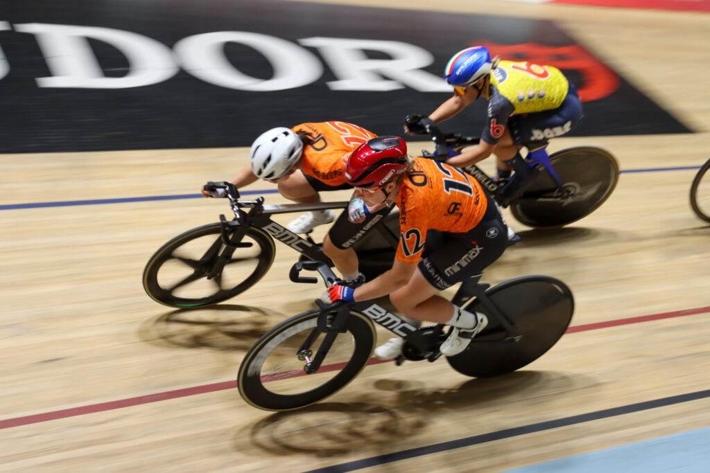 E2E7ACFE-7ED8-4BDF-9CB5-4210FFFC4227